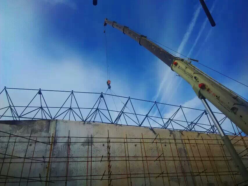 句容食堂网架结构工程