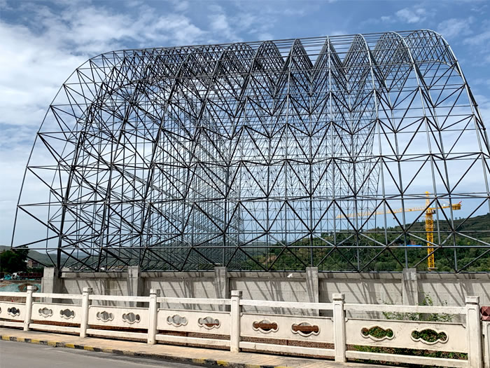 句容山寨矿储煤棚网架